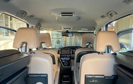 Nissan Serena IV, 2018 год, 2 100 000 рублей, 9 фотография