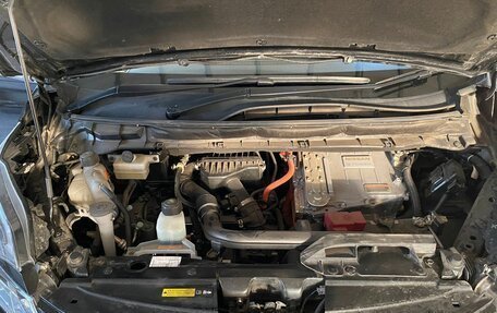 Nissan Serena IV, 2018 год, 2 100 000 рублей, 21 фотография