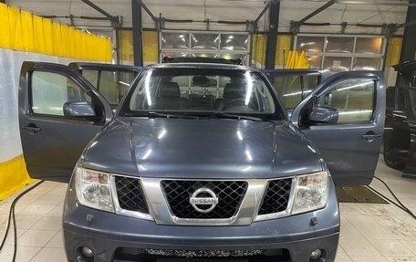Nissan Pathfinder, 2005 год, 780 000 рублей, 2 фотография