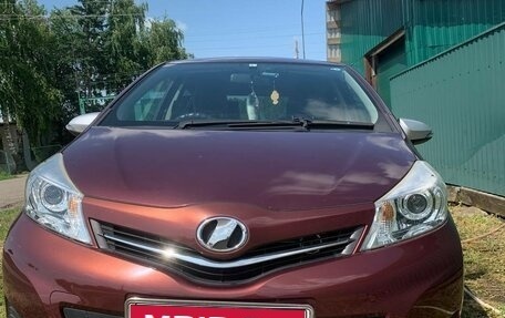 Toyota Vitz, 2011 год, 810 000 рублей, 1 фотография