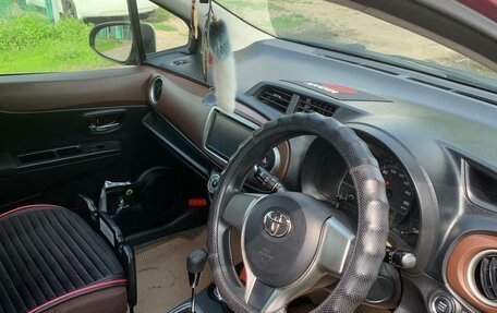 Toyota Vitz, 2011 год, 810 000 рублей, 29 фотография