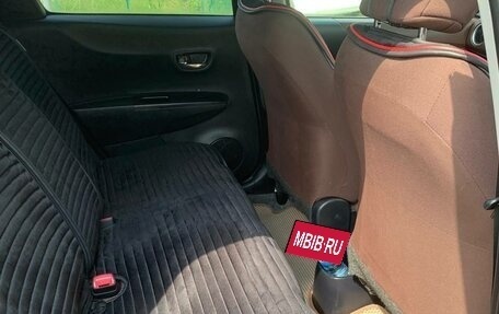 Toyota Vitz, 2011 год, 810 000 рублей, 28 фотография