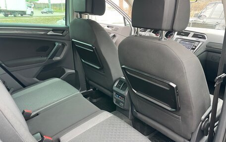 Volkswagen Tiguan II, 2017 год, 2 150 000 рублей, 14 фотография