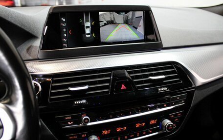 BMW 5 серия, 2019 год, 3 450 000 рублей, 11 фотография