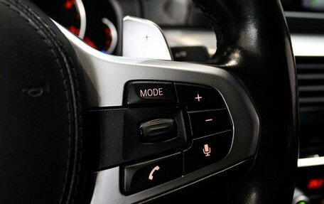 BMW 5 серия, 2019 год, 3 450 000 рублей, 15 фотография