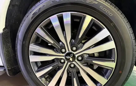 Mitsubishi Outlander III рестайлинг 3, 2021 год, 1 980 143 рублей, 19 фотография