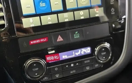 Mitsubishi Outlander III рестайлинг 3, 2021 год, 1 980 143 рублей, 14 фотография