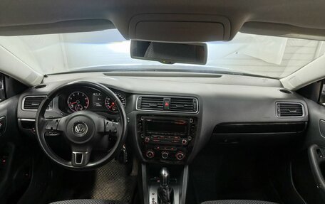 Volkswagen Jetta VI, 2012 год, 1 078 000 рублей, 11 фотография