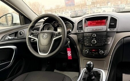 Opel Insignia II рестайлинг, 2013 год, 890 000 рублей, 13 фотография