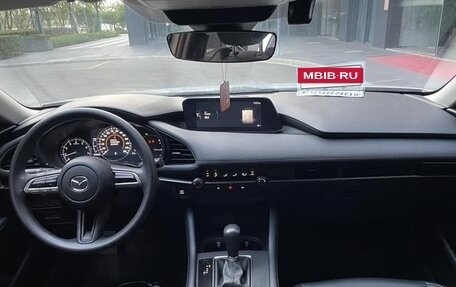 Mazda 3, 2022 год, 1 535 000 рублей, 10 фотография