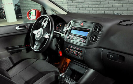 Volkswagen Golf Plus II, 2011 год, 850 000 рублей, 14 фотография