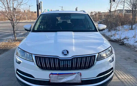 Skoda Karoq I, 2021 год, 1 930 125 рублей, 2 фотография