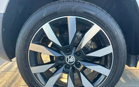 Skoda Karoq I, 2021 год, 1 930 125 рублей, 7 фотография