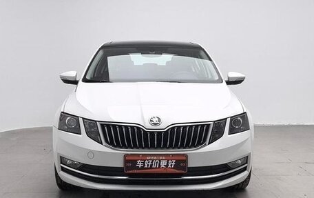 Skoda Octavia IV, 2022 год, 2 190 000 рублей, 1 фотография