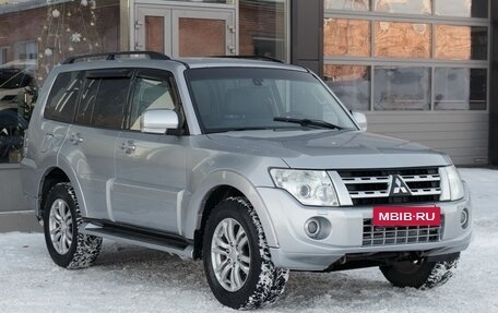 Mitsubishi Pajero IV, 2011 год, 1 900 000 рублей, 3 фотография