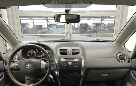 Suzuki SX4 II рестайлинг, 2012 год, 900 000 рублей, 11 фотография