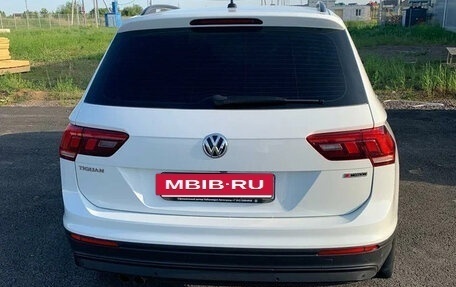 Volkswagen Tiguan II, 2020 год, 2 400 000 рублей, 4 фотография