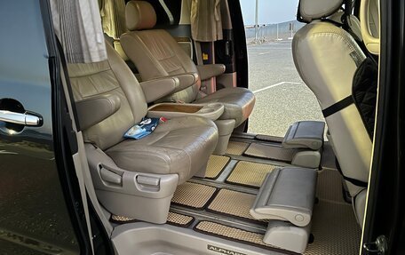 Toyota Alphard III, 2005 год, 1 890 000 рублей, 16 фотография