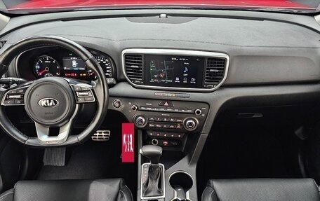 KIA Sportage IV рестайлинг, 2021 год, 1 880 000 рублей, 13 фотография