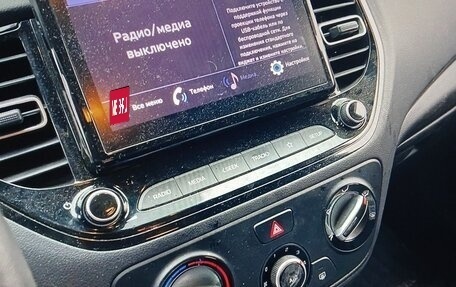 Hyundai Solaris II рестайлинг, 2022 год, 1 500 000 рублей, 6 фотография