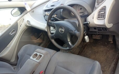 Nissan Tino, 1999 год, 300 000 рублей, 2 фотография