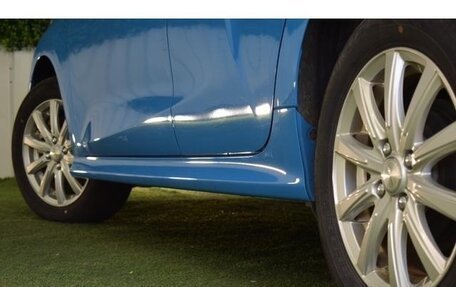 Toyota Yaris, 2023 год, 1 279 000 рублей, 15 фотография