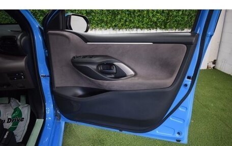 Toyota Yaris, 2023 год, 1 279 000 рублей, 16 фотография