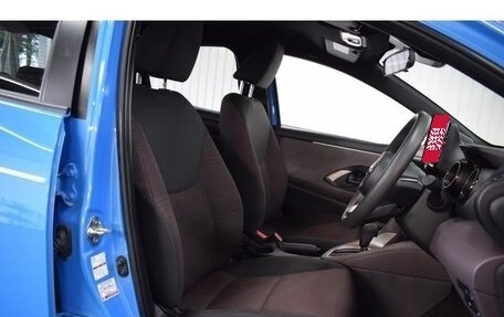 Toyota Yaris, 2023 год, 1 279 000 рублей, 18 фотография