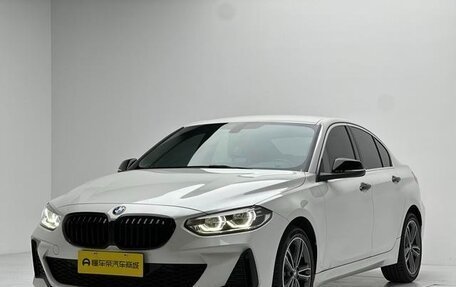 BMW 1 серия, 2022 год, 1 985 000 рублей, 3 фотография