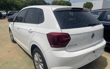 Volkswagen Polo, 2021 год, 1 200 000 рублей, 5 фотография