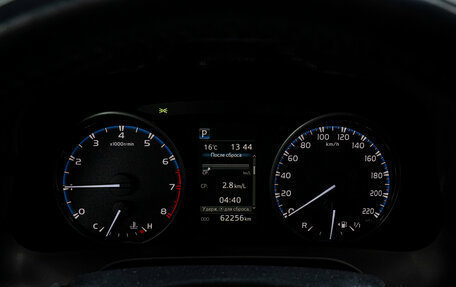 Toyota RAV4, 2017 год, 2 639 000 рублей, 27 фотография