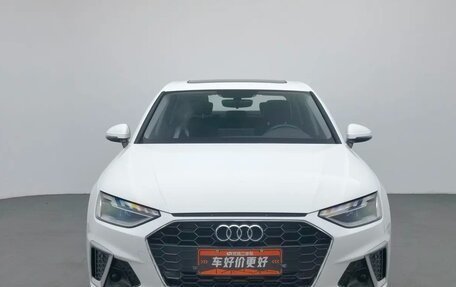 Audi A4, 2022 год, 2 200 000 рублей, 1 фотография