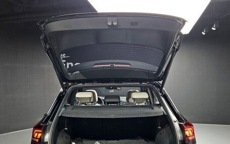 Volkswagen T-Roc I, 2022 год, 2 050 000 рублей, 10 фотография