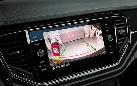 Volkswagen T-Roc I, 2022 год, 2 050 000 рублей, 5 фотография