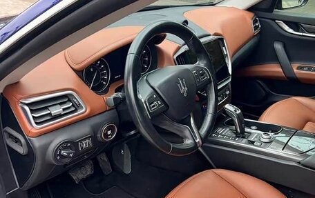 Maserati Ghibli, 2021 год, 6 500 000 рублей, 13 фотография