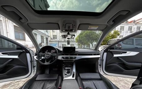 Audi A4, 2022 год, 2 250 000 рублей, 7 фотография