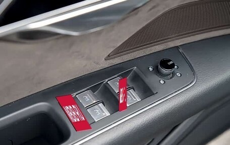 Audi A8, 2022 год, 9 630 000 рублей, 13 фотография