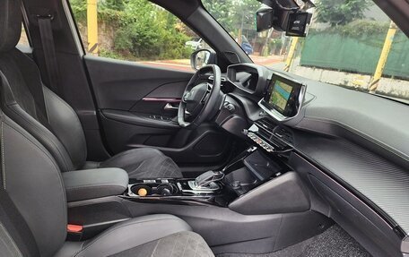 Peugeot 2008 II, 2021 год, 1 620 000 рублей, 11 фотография