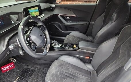 Peugeot 2008 II, 2021 год, 1 620 000 рублей, 12 фотография