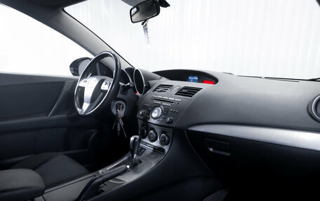 Mazda 3, 2011 год, 999 900 рублей, 16 фотография