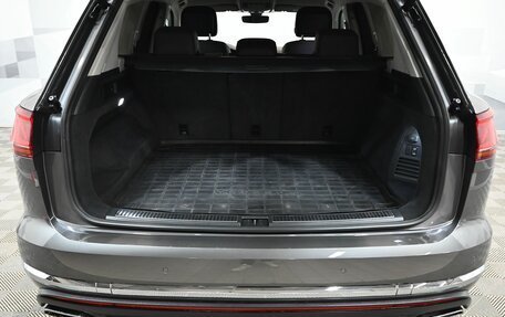 Volkswagen Touareg III, 2018 год, 5 200 000 рублей, 7 фотография