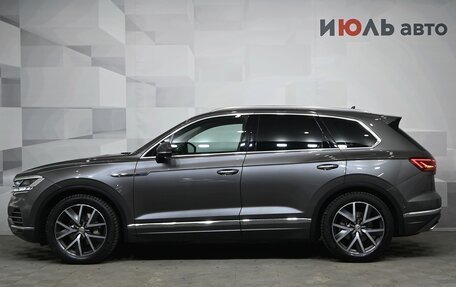 Volkswagen Touareg III, 2018 год, 5 200 000 рублей, 9 фотография