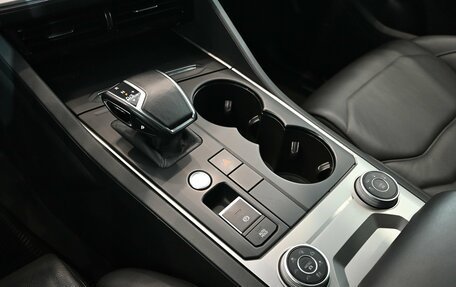 Volkswagen Touareg III, 2018 год, 5 200 000 рублей, 19 фотография