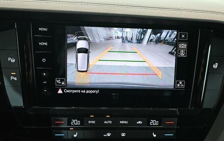 Volkswagen Touareg III, 2018 год, 5 200 000 рублей, 20 фотография