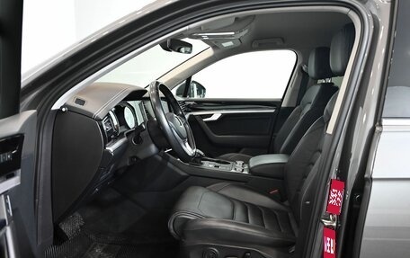 Volkswagen Touareg III, 2018 год, 5 200 000 рублей, 11 фотография