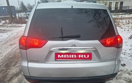 Mitsubishi Pajero Sport II рестайлинг, 2014 год, 1 850 000 рублей, 8 фотография