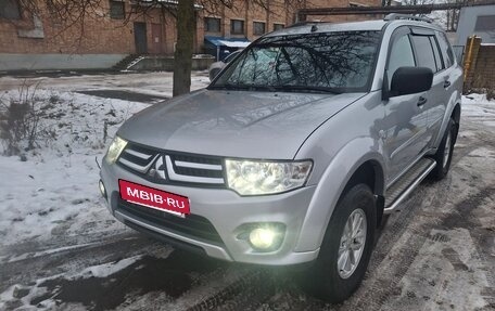 Mitsubishi Pajero Sport II рестайлинг, 2014 год, 1 850 000 рублей, 11 фотография