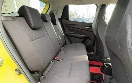 Suzuki Swift V, 2022 год, 1 100 000 рублей, 9 фотография