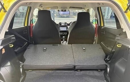 Suzuki Swift V, 2022 год, 1 100 000 рублей, 19 фотография