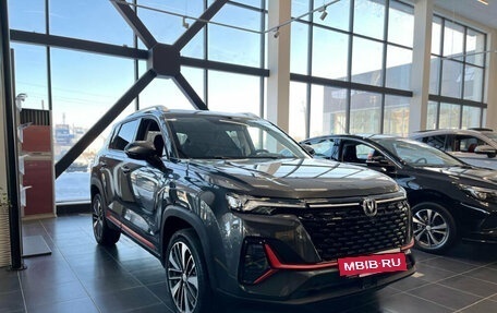 Changan CS35 Plus, 2024 год, 2 629 900 рублей, 5 фотография